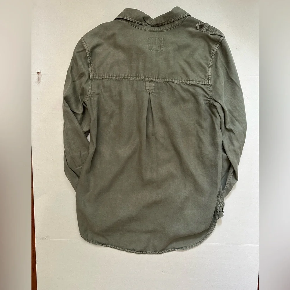 American Eagle Boyfriend Button Up - S - Picture 3 of 3